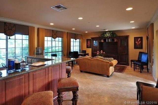 Foto del edificio - 1201 Lake Victoria Dr