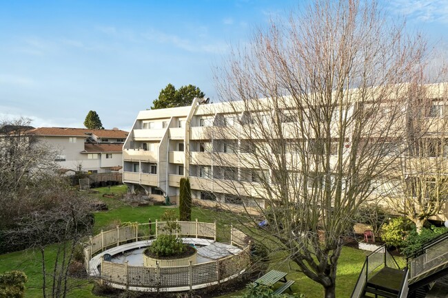 Photo du bâtiment - Cubbon Apartments