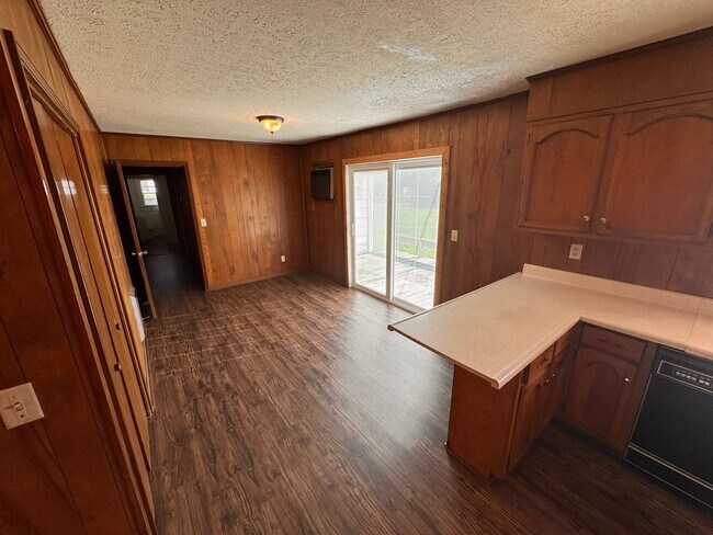 Foto del edificio - HOME FOR RENT IN ARAB