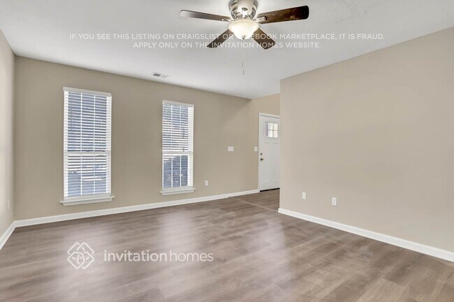 Foto del edificio - 1363 Ambercrest Way