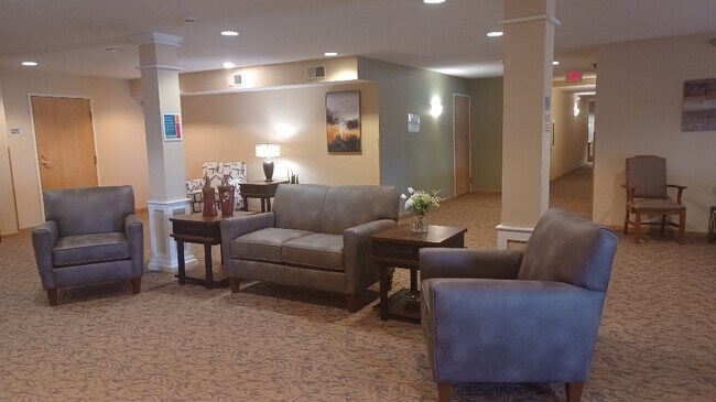 Foto del edificio - The Hamilton 55+ Senior Apartments