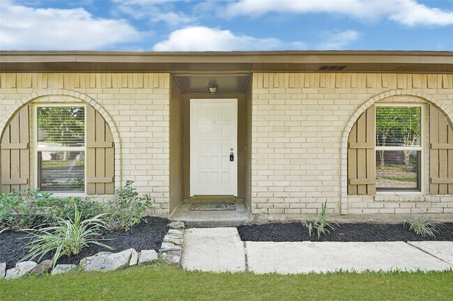 Foto del edificio - 206 Sweetgum Dr