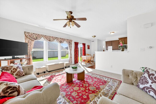 Foto del edificio - 4663 Bayview Dr