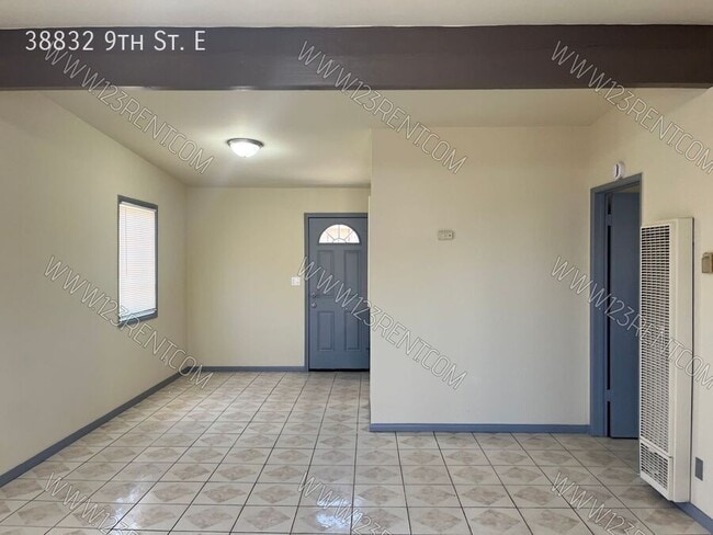 Building Photo - 38832 9th St E