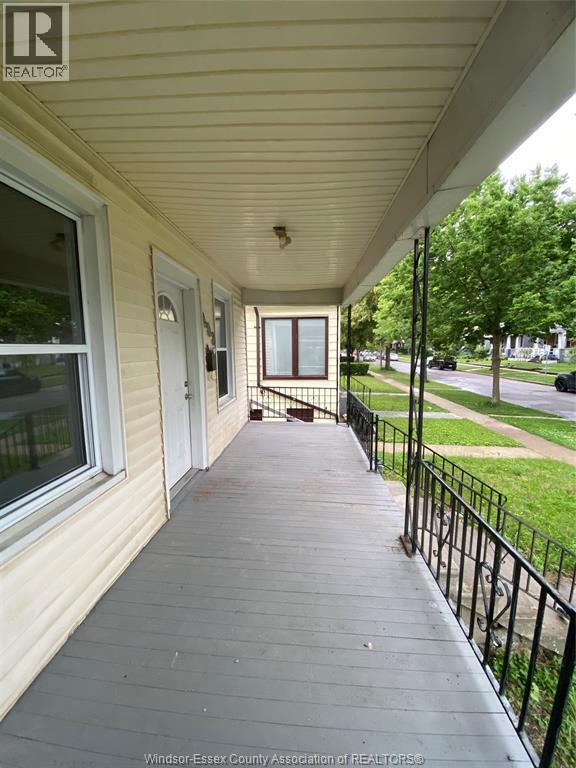 Building Photo - 408 Elm Ave