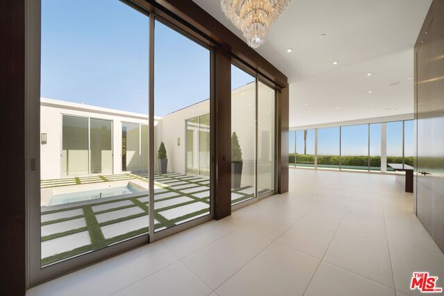 Foto del edificio - 1115 Wallace Ridge