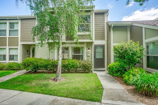 Building Photo - 3 br, 2.5 bath Condo - 4266 Dry Bed Court