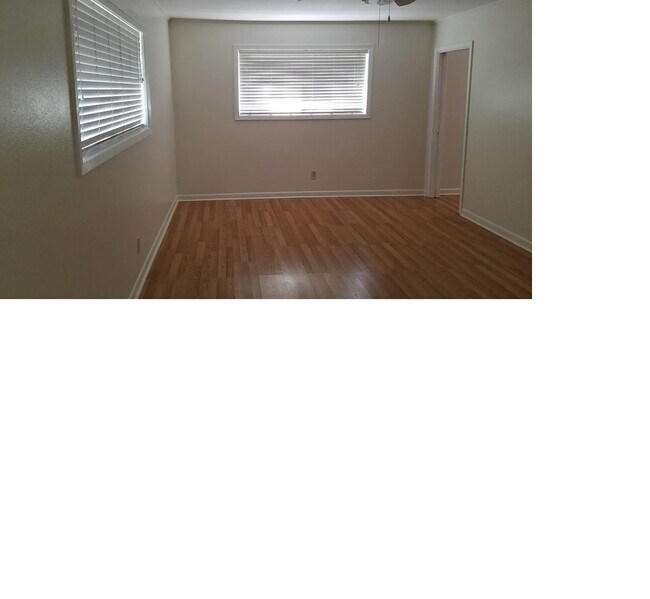 Bedroom - 229 Lepinay Rd