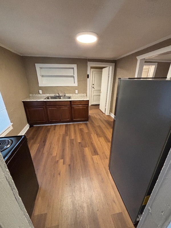 Building Photo - 467 Southport Rd