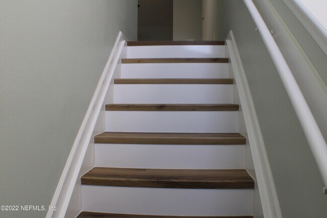 Foto del edificio - 2200 Marsh Hawk Ln