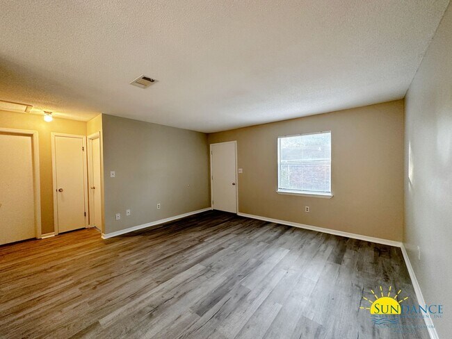 Foto del edificio - Renovated 2 bedroom in Fort Walton Beach