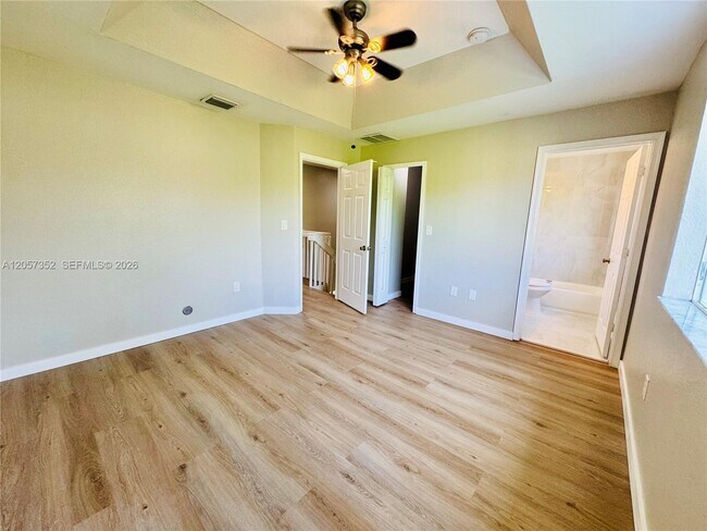 Foto del edificio - 1592 SE 27th Ct