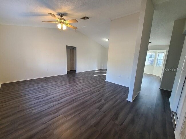 Building Photo - 8252 Rose Petal Ct