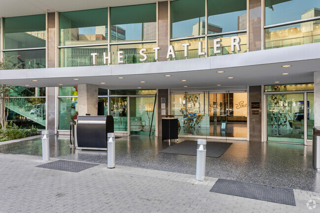 Hotel Entrance - The Statler Residences