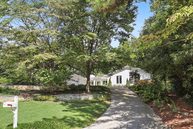 Building Photo - 604 Conway Forest Dr NW