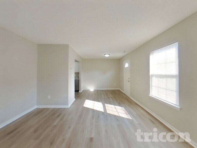 Foto del edificio - 4249 Village Bend Dr