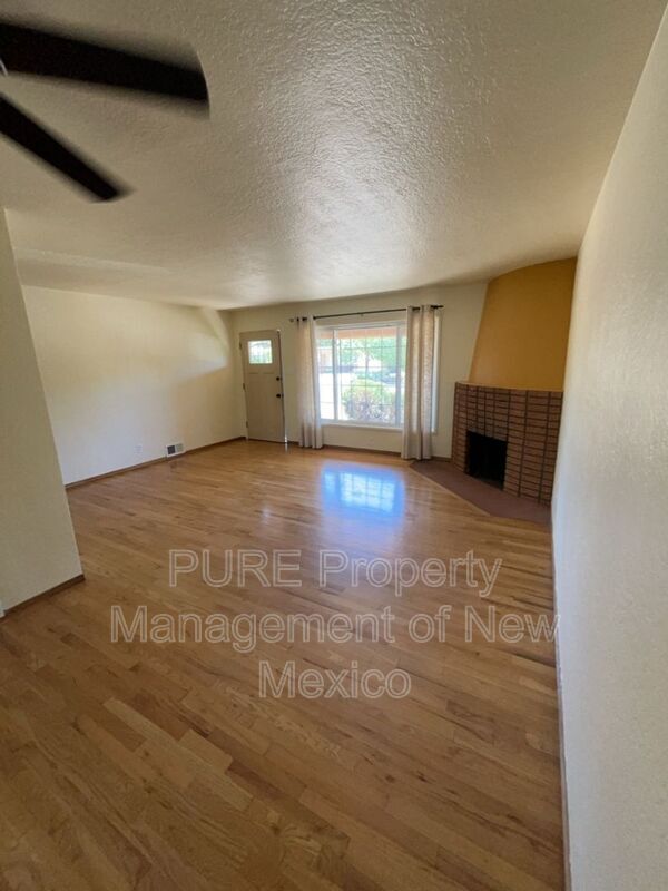 Foto del edificio - 6013 Zimmerman Ave NE