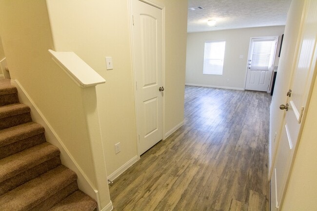 Building Photo - 13006 Bella Vida Ln