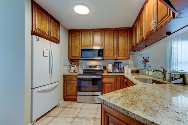 Foto del edificio - 7214 S De Soto St