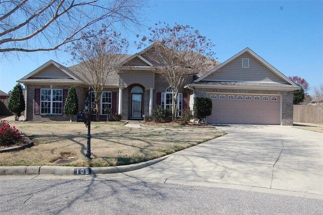 Building Photo - 108 Crenshaw Ct