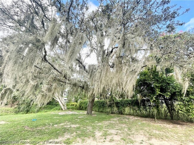 Foto del edificio - 227 S Orange St