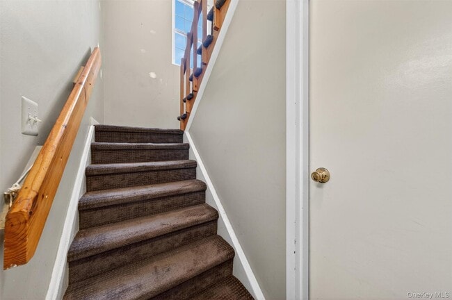 Foto del edificio - 3911 Whispering Hills Dr