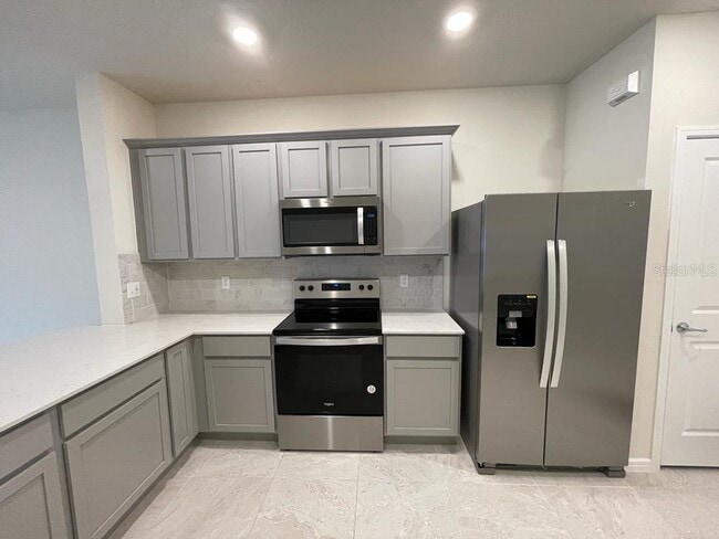 Building Photo - 2760 Bright Bird Ln