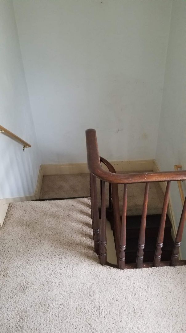 Building Photo - 245 1/2-242 N Spring St