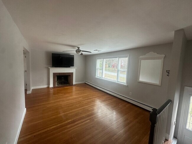 Foto del edificio - 78 Aberdeen Dr