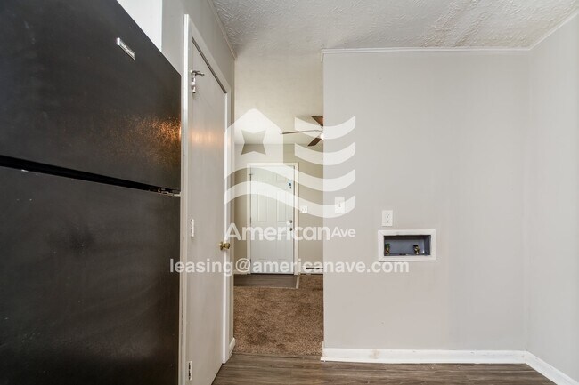 Foto del edificio - 3415 Calkin St