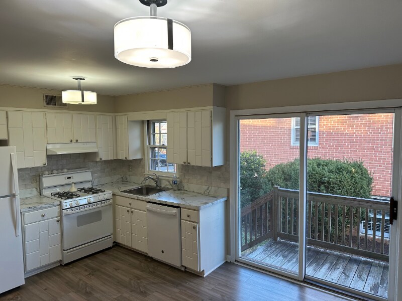 Foto principal - 4428 16th St N