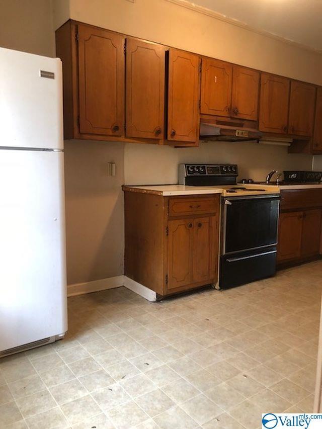 Building Photo - 210 Cloverleaf Dr