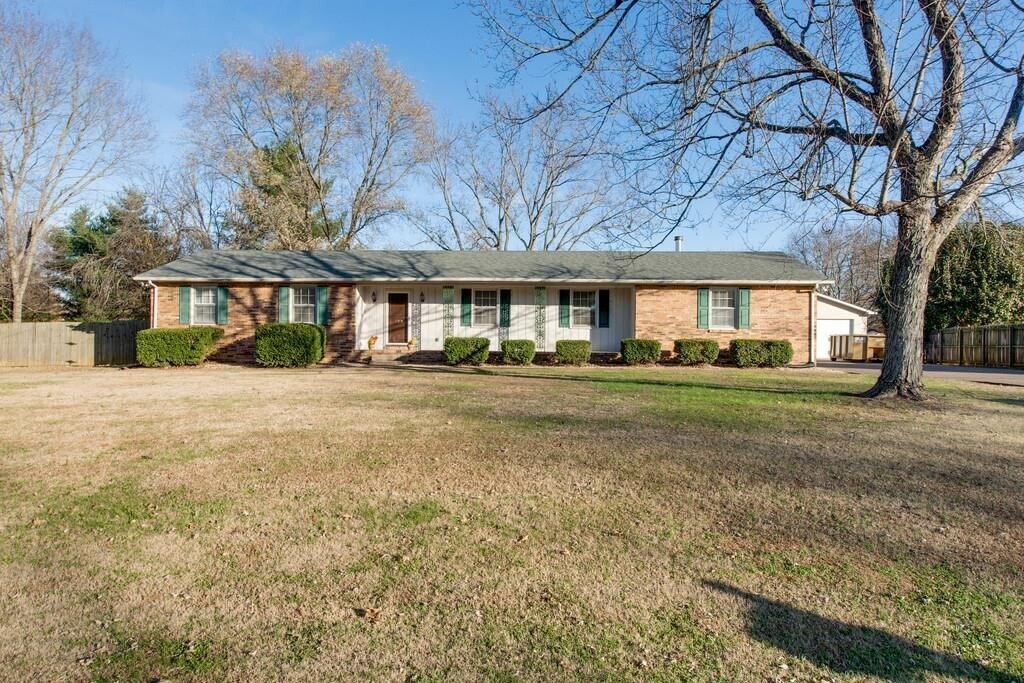 100 Oxford Dr, Franklin, TN 37064 House Rental in Franklin, TN