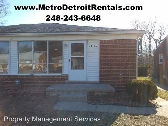 Primary Photo - 2089 Ackley Ave