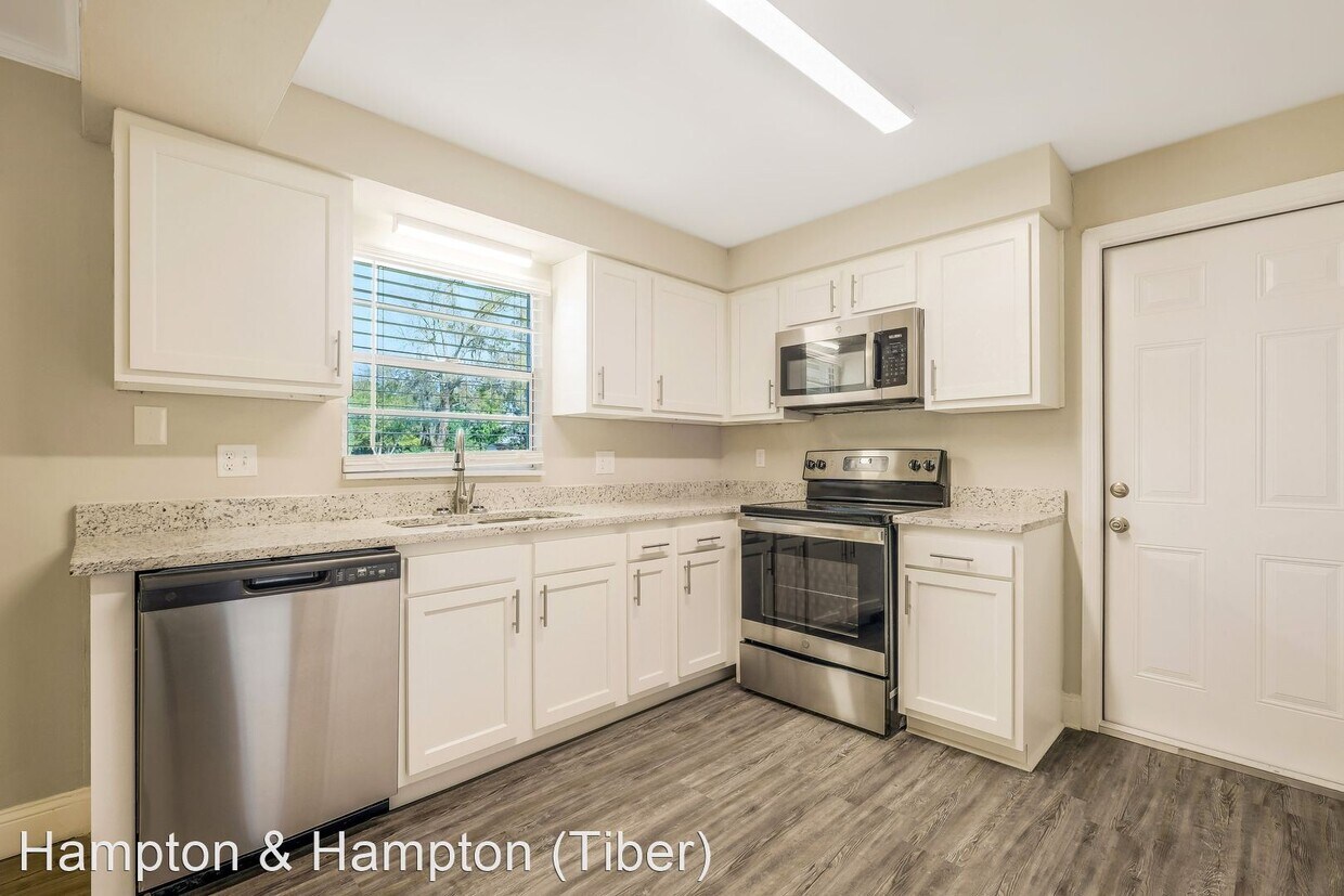 Primary Photo - 4 br, 2 bath House - 3537 FORTUNA DRIVE