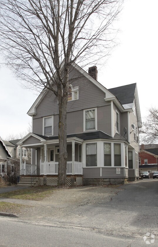 Building Photo - 49 Bartlett Ave