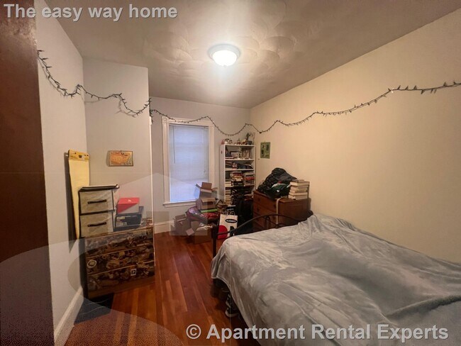 Foto del edificio - 235 A Highland Ave