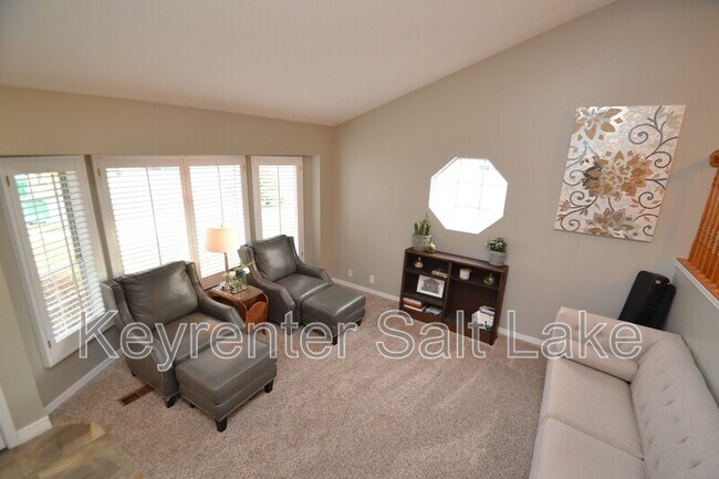 Foto del edificio - 8048 Peregrine Pl