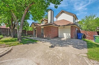 Building Photo - 3917 Pickett Pl Dr