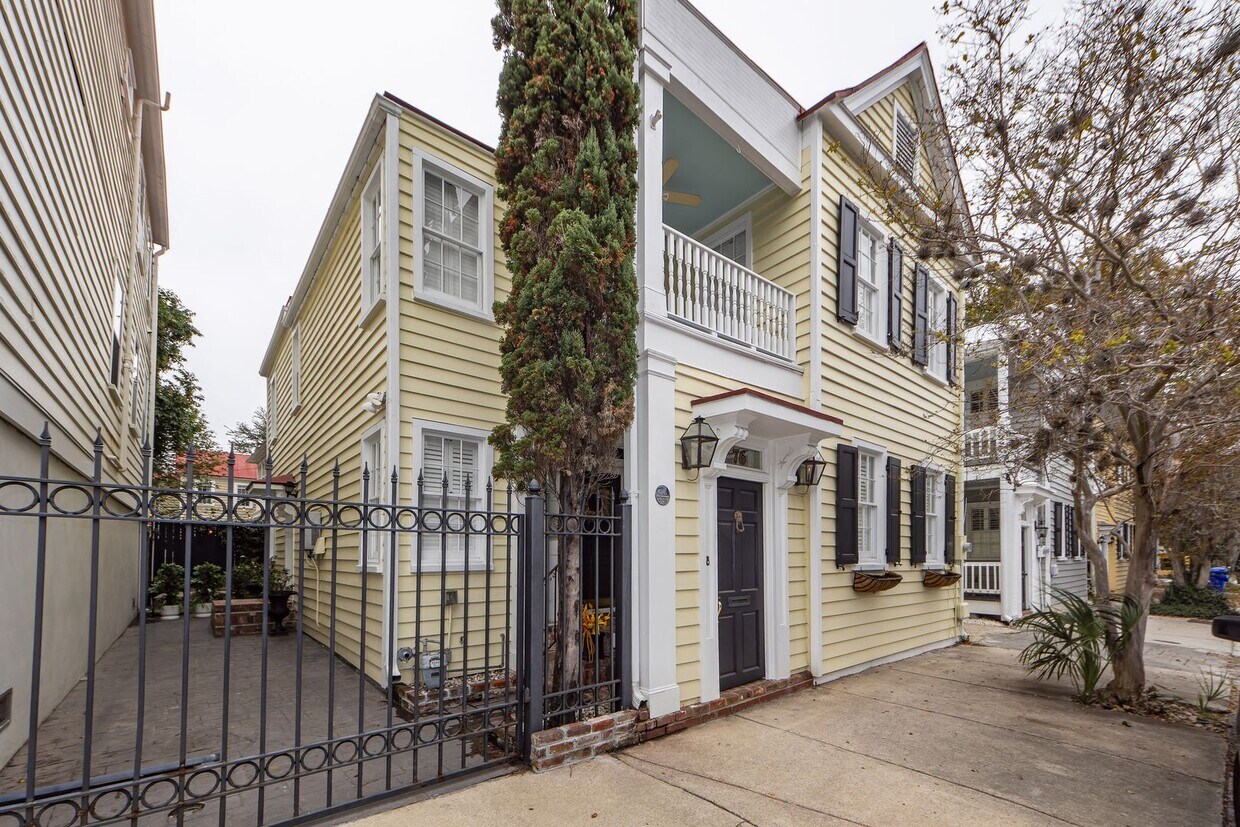 76 Vanderhorst St, Charleston, SC 29403 House Rental in Charleston, SC