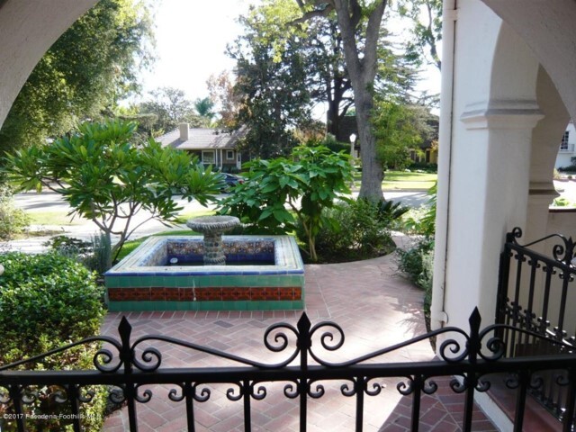 Foto del edificio - 2187 Melville Dr