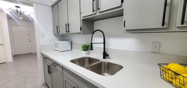 Foto del edificio - 800 Post Oak Blvd