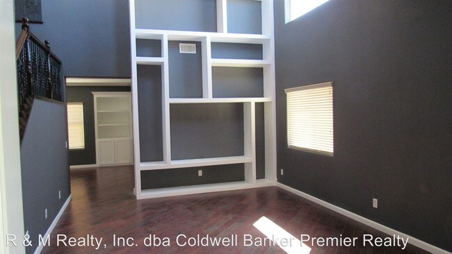 Building Photo - 3 br, 2.5 bath House - 5332 Sweet William St.