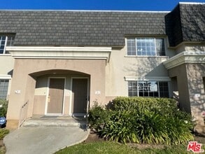 Building Photo - 19142 Haynes St