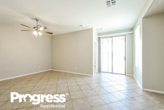 Building Photo - 3704 W Denali Dr