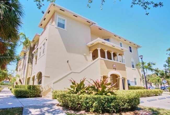 Foto del edificio - 10870 NW 88th Terrace