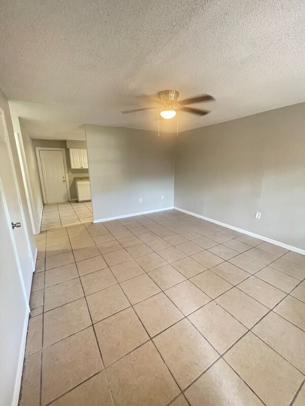 1102 Birchwood Ct, Leesburg, FL 34748 House Rental in Leesburg, FL