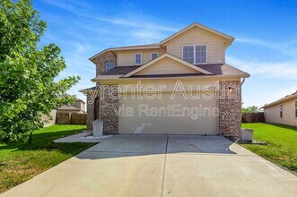 Building Photo - 12105 Greywacke Dr
