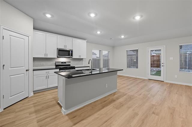 Building Photo - 614 River Rdg Dr