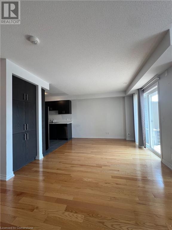 Building Photo - 43 Great Gabe Cres
